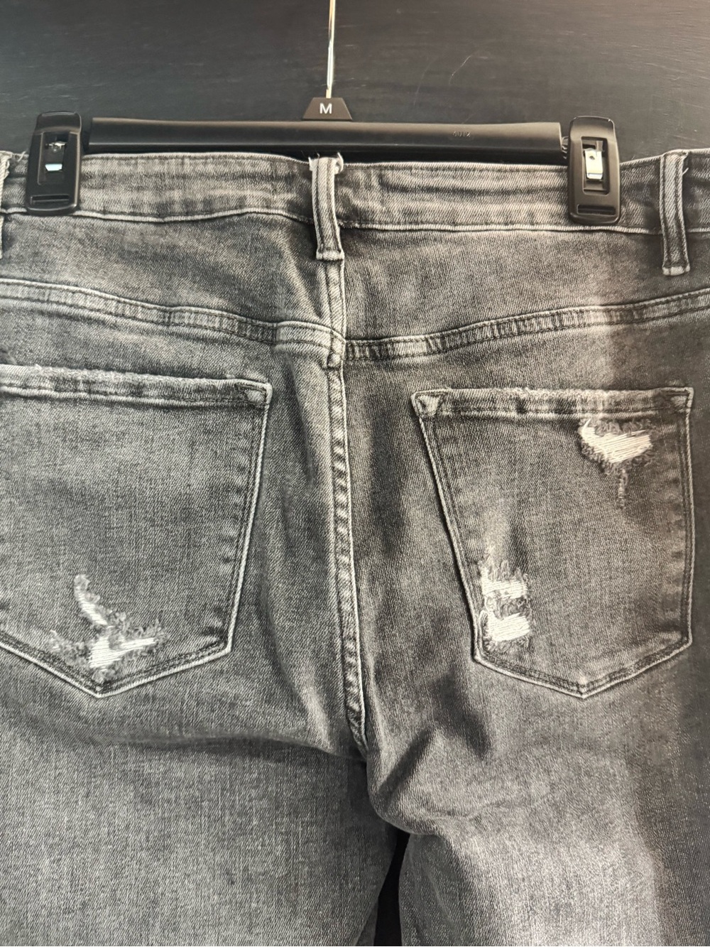 VERVET BY FLYING MONKEY Distressed Gray Cropped Jeans - Picture 3 of 9